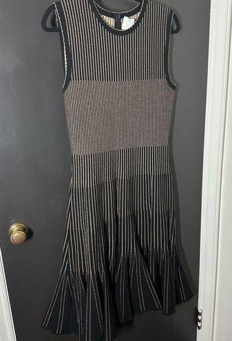 Oscar de la Renta  Black Gold Striped Fluted Jacquard Knit Dress Size Medium NWT