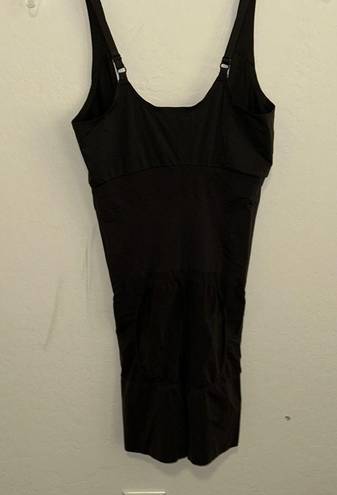 Spanx  XL open bust mid thigh bodysuit