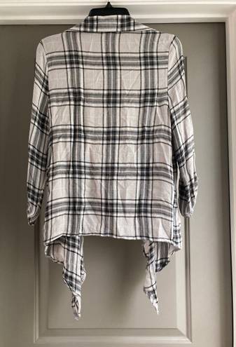 Aeropostale Grey Plaid Cardigan