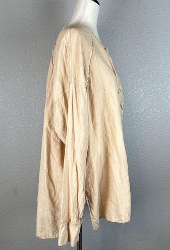 We The Free  People Women Keep It Simple Button Up Top L Large Peach Frayed Linen