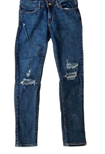 Levi Strauss & CO. Women's Blue Distressed Sexy Skinny Denim Jeans Size 28