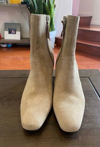 Blondo Salome Tan Suede Waterproof Bootie 8.5