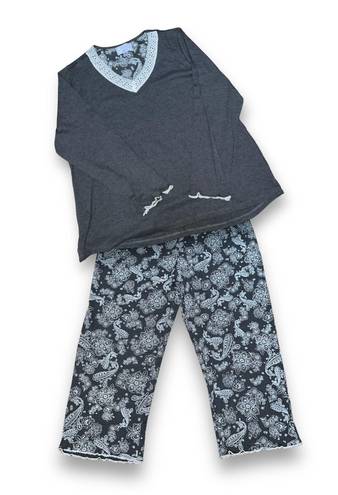 Carole Hochman Gray Paisley Floral Pajamas