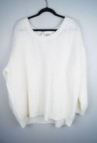 Torrid  Cable Sweater Tie Back Neckline Ivory Pullover Knit Long Sleeve Size 3