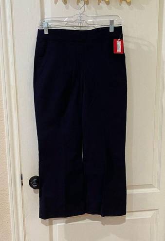 Spanx NWT  On The Go Kick Flare Navy Blue Pull On Crop Pants Size Medium