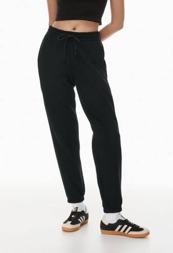 Aritzia TNA boyfriend joggers and hoodie