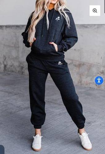 Set pants and hoodie Black