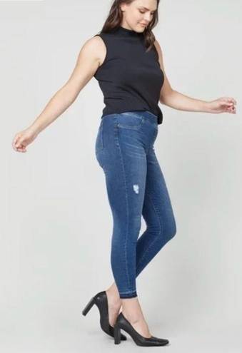 Spanx NWT  Distressed Ankle Skinny Jeans Medium Wash  Pull On Shaping