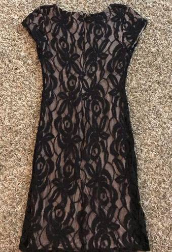 Bobeau  black floral lace bodycon dress