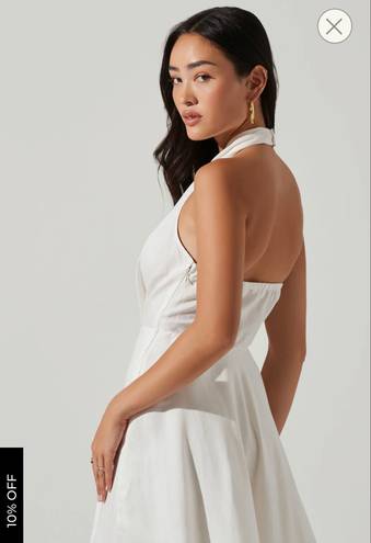 ASTR White MIDI Dress