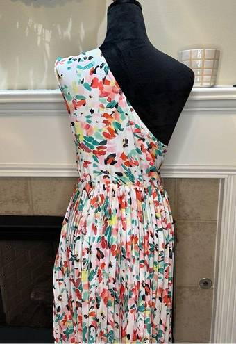 Floral Abstract One Shoulder Pleated Maxi Dress no tags size Medium