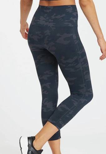 Spanx Cropped Pants