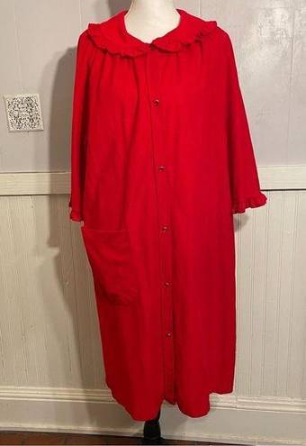 JC Penny Vintage 1970s  Misses Robe, House Coat, vintage lingerie