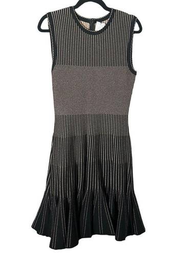 Oscar de la Renta  Black Gold Striped Fluted Jacquard Knit Dress Size Medium NWT