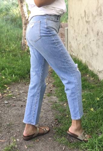 Uniqlo Distressed Straight Leg Jeans