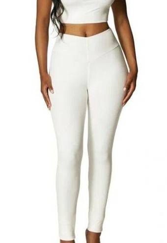 Naked Wardrobe  Leggings Women's XS White Ribbed Textured V-Cut Waistband NWOT