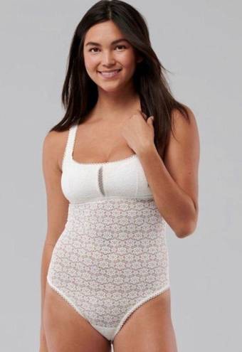 Gilly Hicks White Lace Strappy Back Cheeky Bodysuit - Medium