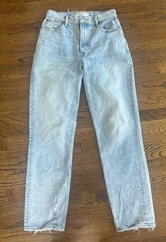 Abercrombie & Fitch  Jeans Womens 28/6R Ultra High Rise 90s Straight Jeans 1188