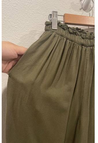 American Eagle  Wide Leg Olive Green Pants