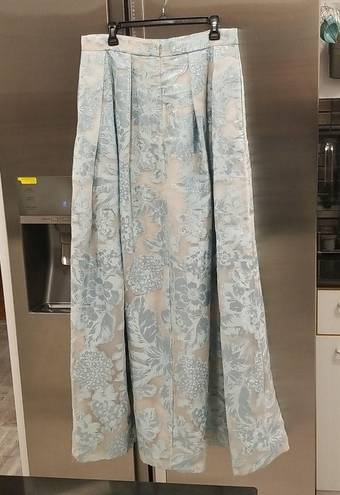 St. John 💕💕 Formal High Waisted Jacquard Floral Embroidered Ball Skirt 12 NWOT