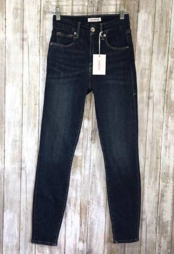 Good American NWT  Good Leg Crop Blue 260