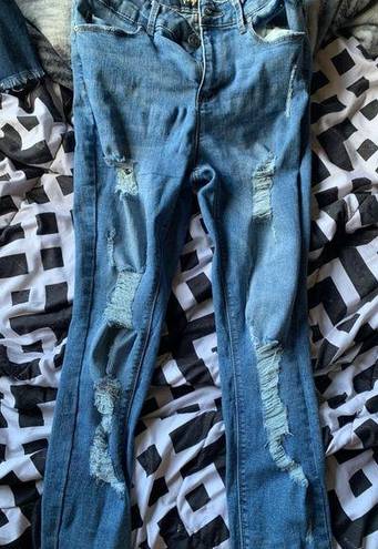 Free Reign Light Wash Ripped Skinny Jeans