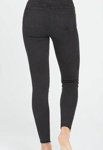 Spanx NEW ® Distressed Ankle Skinny Jeans Vintage Black Womens Size XS‎