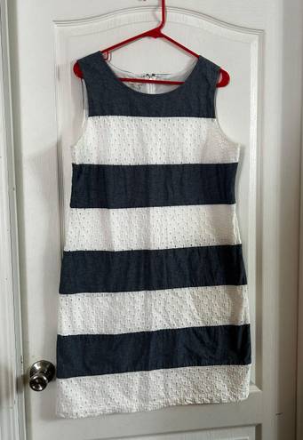 Talbots Denim & White Eyelet Dress Size 14.  2804