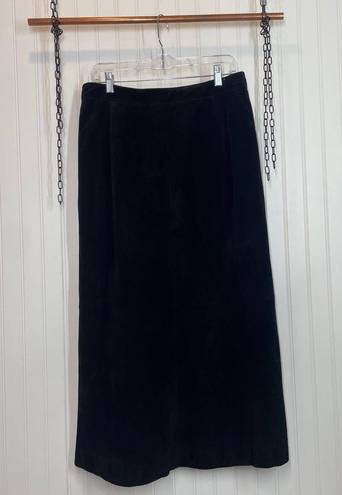 Lord and Taylor  Women’s Suede Leather Black Skirt Size 14P