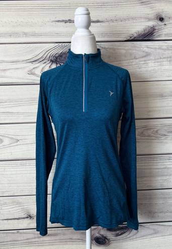 Old Navy Active Go-Dry Semi Fitted 1/4 Zip Pullover