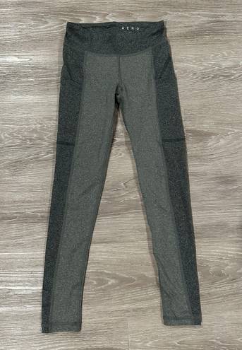 Aeropostale Gray Leggings With Side Pockets Size Xs