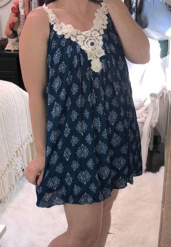 onetheland  small blue floral summer shift dress