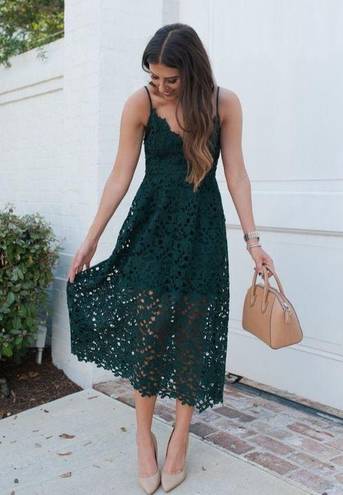 ASTR  The Label Embroidered Lace Midi Dress Hunter Green sz Small