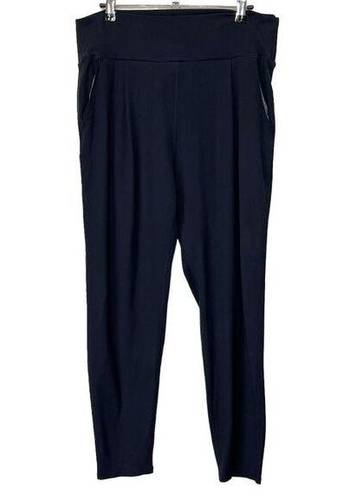 Vuori  Lux At Ease Harem Jogger Pants Black  Medium