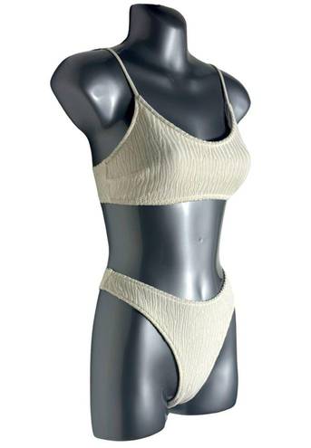 Women’s Minimalistic Abstract Ribbed Wavy White Bikini Set Size Small