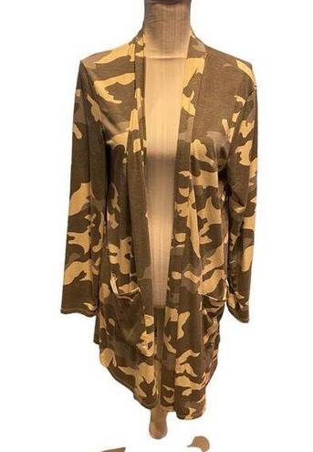 Zenana Outfitters Camo Cardigan Size 1X