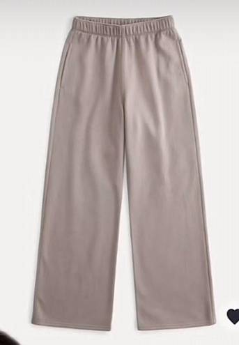 Hollister Wide Leg Sweatpants