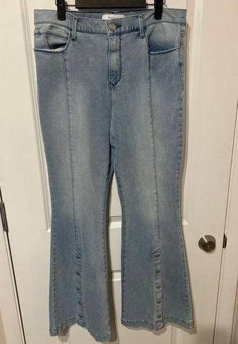 Skinny Girl  Jeans high rise flare with buttons 32