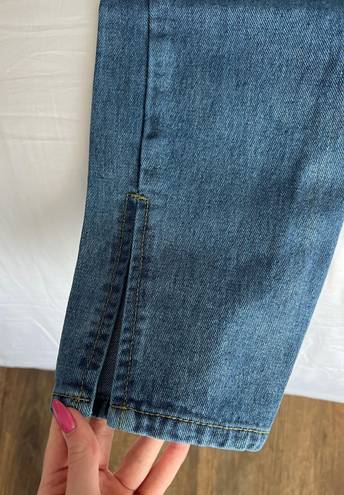 Pretty Little Thing Split Hem Straight Leg Jeans