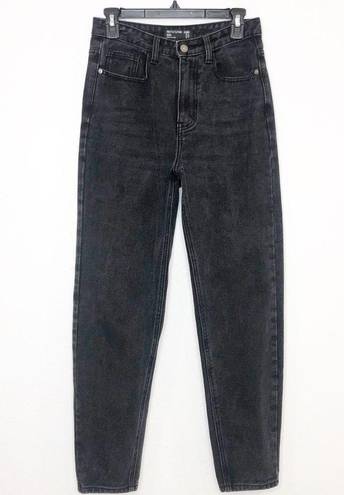 Pretty Little Thing  Mom Jeans Baggy Tapered Leg Size 4 Black Wash