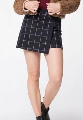 Ivy and Main  Women’s Window Pane Checked Plaid Mini Skirt