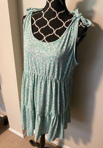 Harper EUC Haptics by Holly  Mint Green & White Floral Tie Babydoll dress size 1X