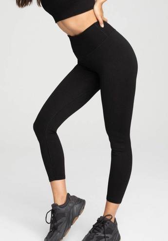 Good American Black Seamless Ribbed Leggings