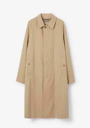 Burberry AUTHENTIC  London Women’s Trench Coat Size 10