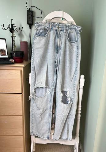 H&M Distressed Jeans