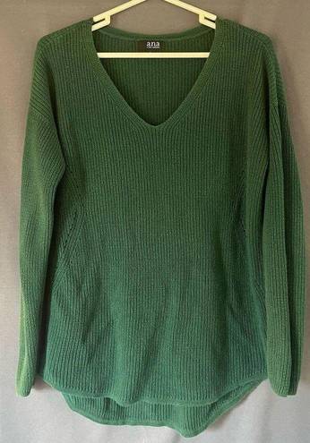 a.n.a womens large green sweater v-neck