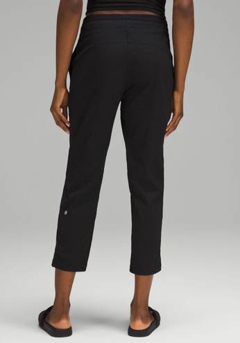 Lululemon Black Capris