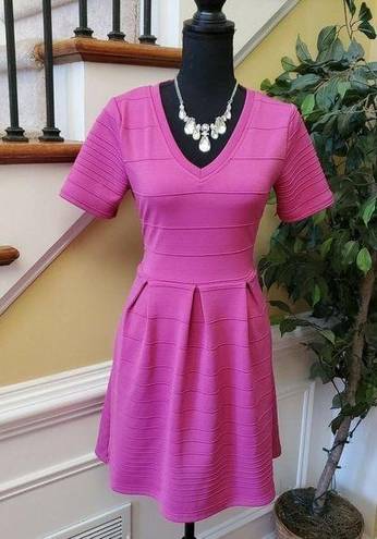 Harper  Francescas Fit and Flare Dress Sz Small