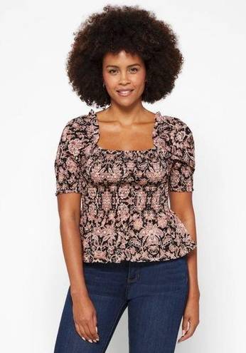 BB Dakota NWT!  X STEVE MADDEN Travel Blogger Top