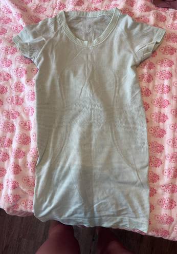 Lululemon Swiftly Tech Short Sleeve